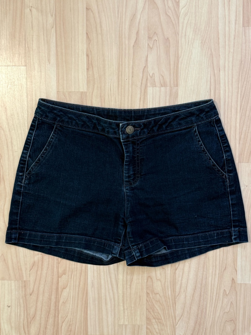 Women's Dark Blue Shorts - Size 2